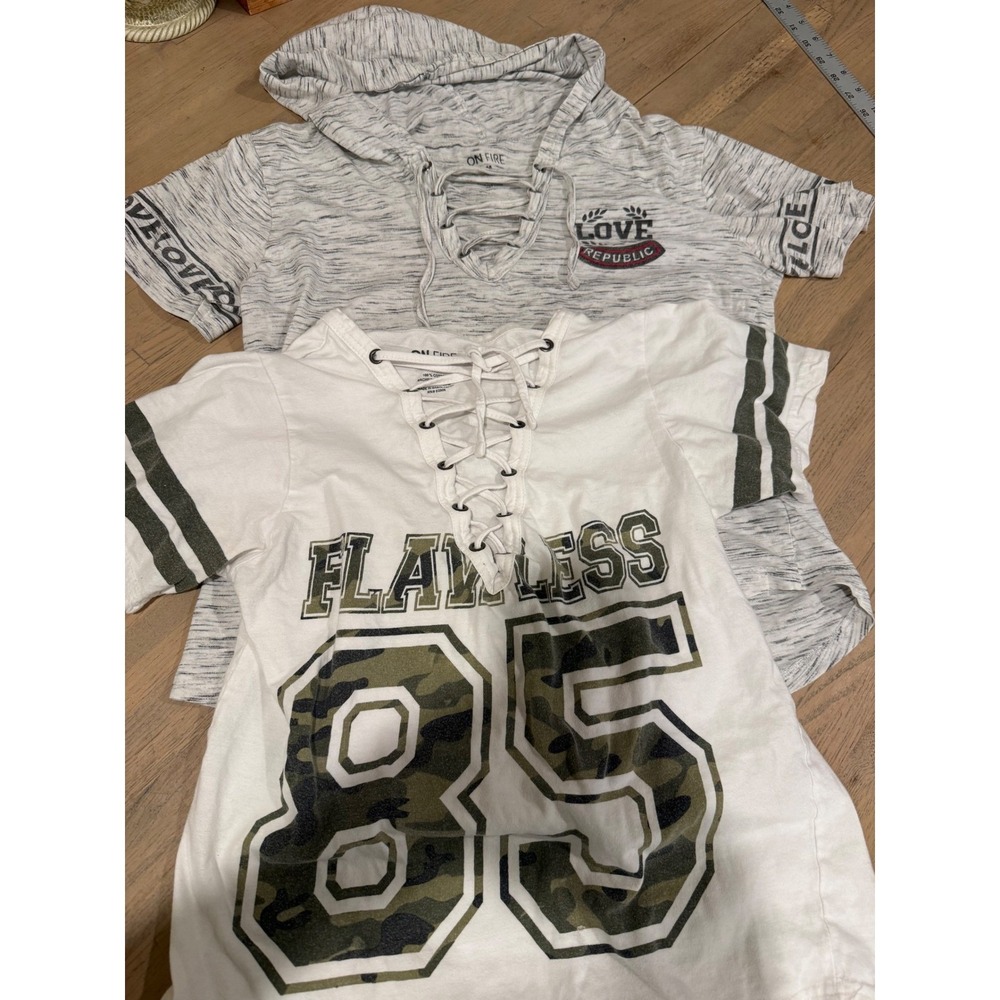 Y2K On Fire  Lace Up Graphic Tee Bundle Grey Hooded Love Republic Flawless 85